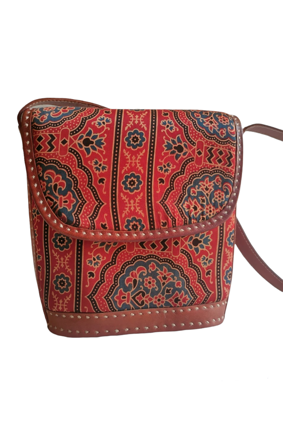 Handcrafted Kutch Ajrakh Mashru Silk Flap Sling Bag – SoofKala